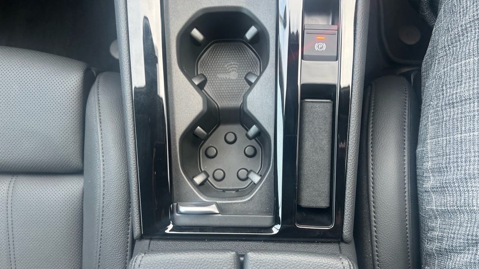 Used Skoda Superb 2024 for sale - 76901299: Photo 37