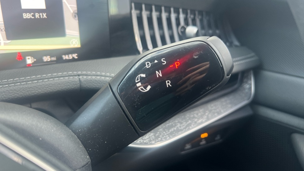 Used Skoda Superb 2024 for sale - 76901299: Photo 46