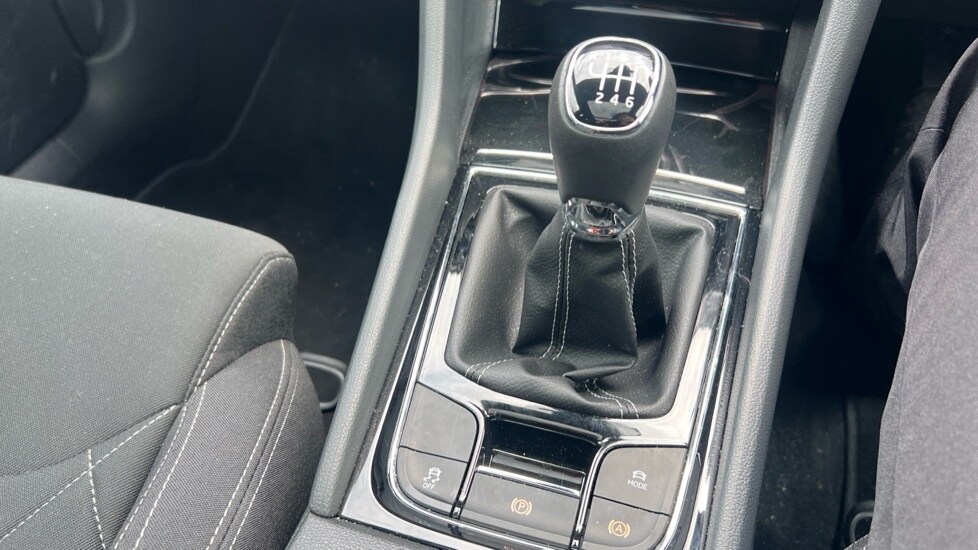Used Skoda Karoq 2024 for sale - 75992841: Photo 28