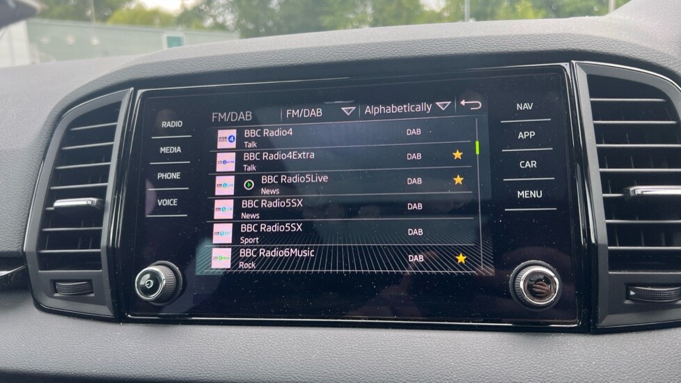 Used Skoda Karoq 2024 for sale - 75992841: Photo 33