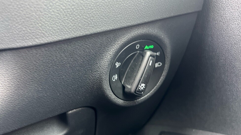 Used Skoda Karoq 2024 for sale - 75992841: Photo 36