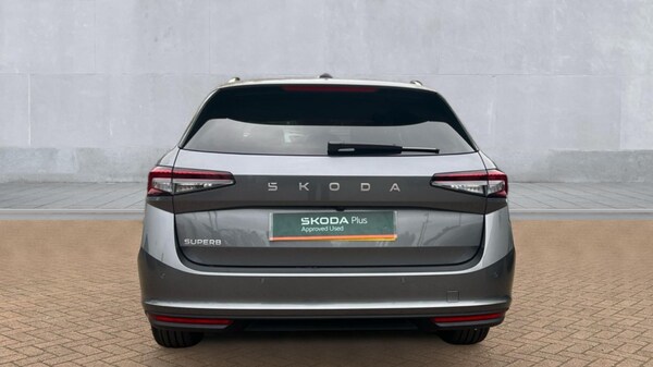 Used Skoda Superb 2024 for sale - 76203798: Photo 11