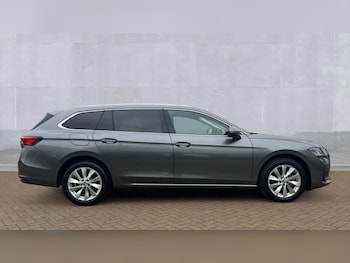 Used Skoda Superb 2024 for sale - 76203798: Photo 4