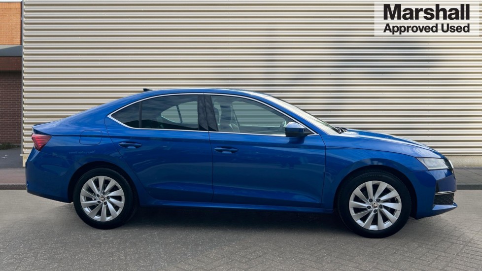 Used Skoda Octavia 2024 for sale - 76977659: Photo 2