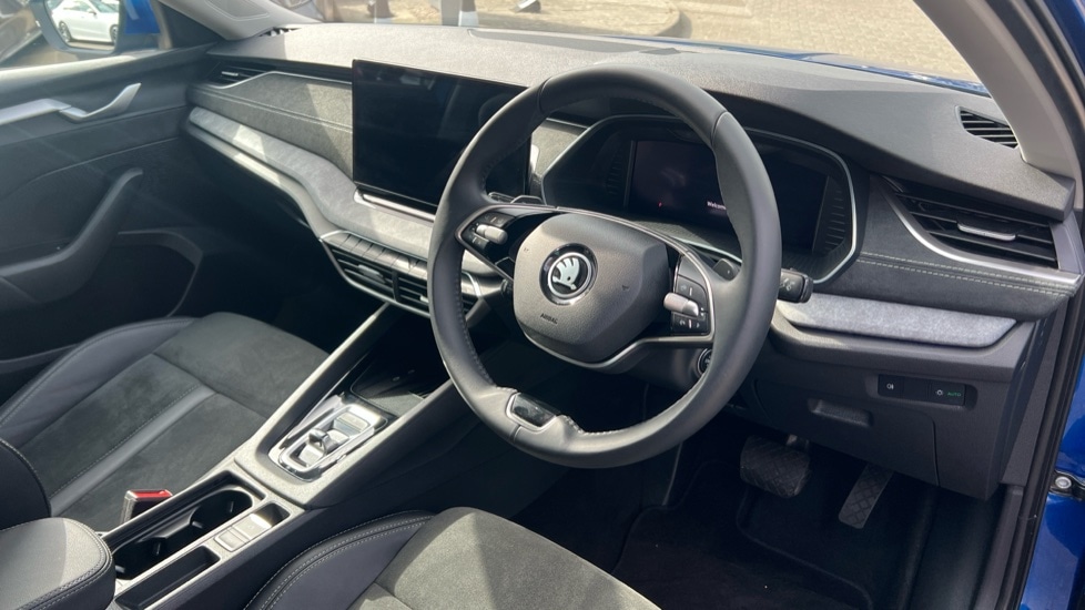 Used Skoda Octavia 2024 for sale - 76977659: Photo 9