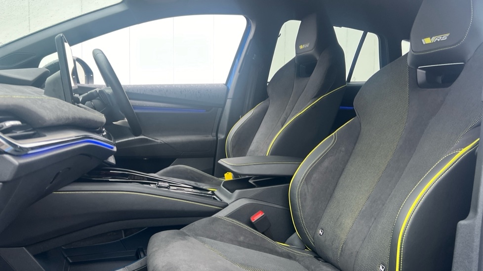 Used Skoda Enyaq 2025 for sale - 76874639: Photo 28