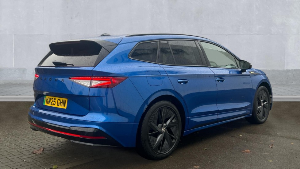 Used Skoda Enyaq 2025 for sale - 76874639: Photo 8
