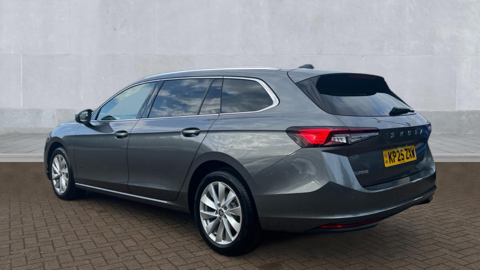 Used Skoda Superb 2025 for sale - 76870604: Photo 3