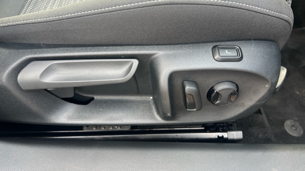 Used Skoda Superb 2025 for sale - 76870604: Photo 31