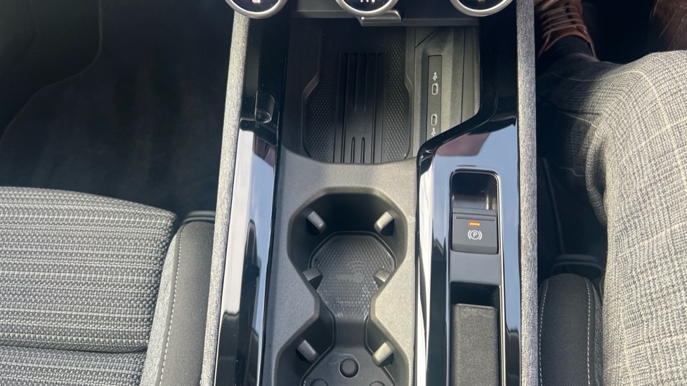 Used Skoda Superb 2025 for sale - 76870604: Photo 33