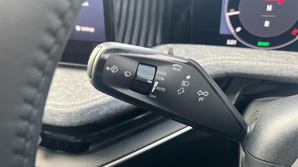 Used Skoda Superb 2025 for sale - 76870604: Photo 34