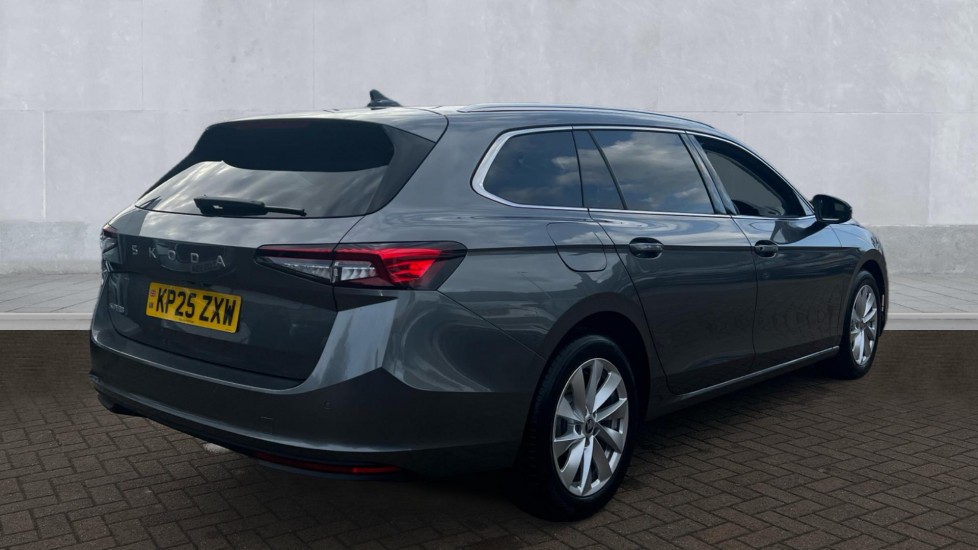 Used Skoda Superb 2025 for sale - 76870604: Photo 8