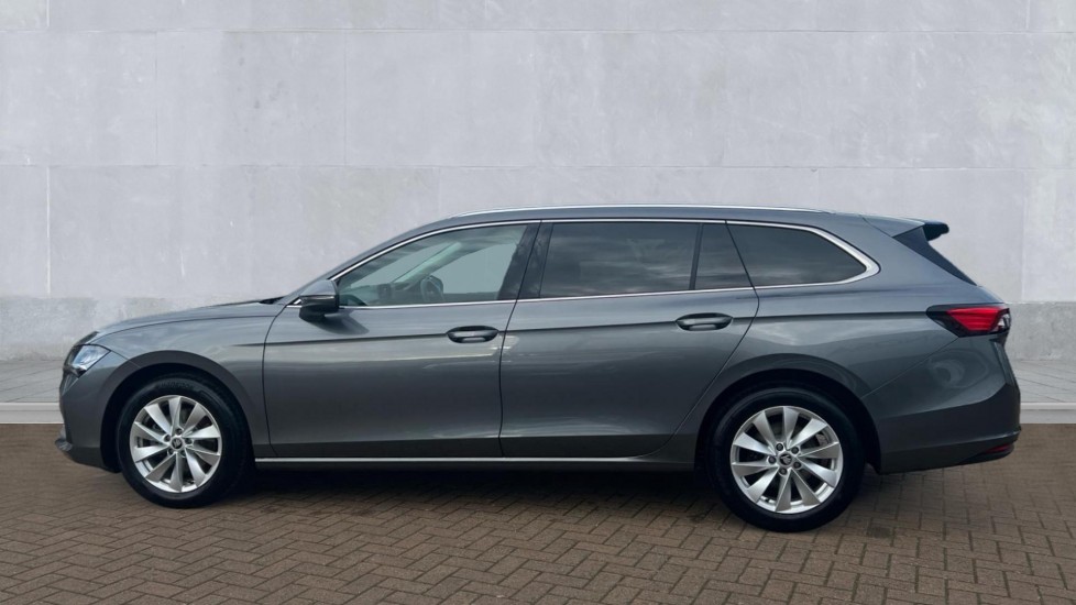 Used Skoda Superb 2025 for sale - 76870604: Photo 9