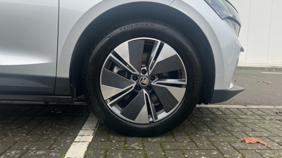 Used Skoda Enyaq 2024 for sale - 76872057: Photo 20