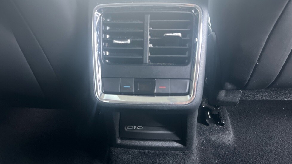 Used Skoda Enyaq 2024 for sale - 76872057: Photo 31