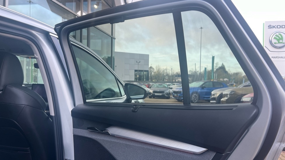 Used Skoda Enyaq 2024 for sale - 76872057: Photo 34