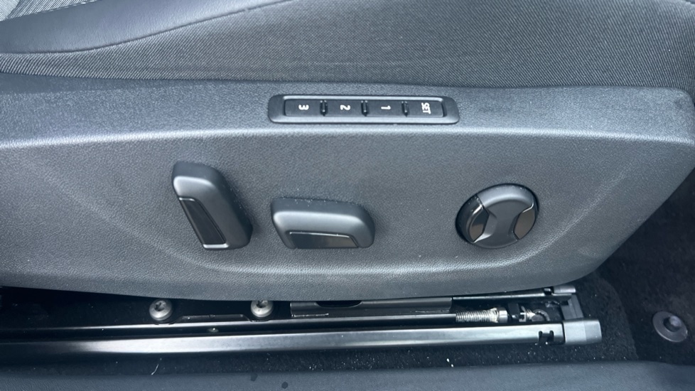 Used Skoda Enyaq 2024 for sale - 76872057: Photo 38