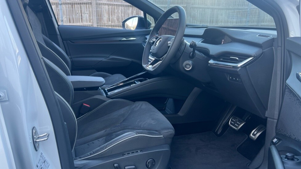 Used Skoda Enyaq 2025 for sale - 76217097: Photo 26
