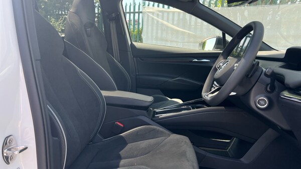Used Skoda Enyaq 2025 for sale - 76217097: Photo 26