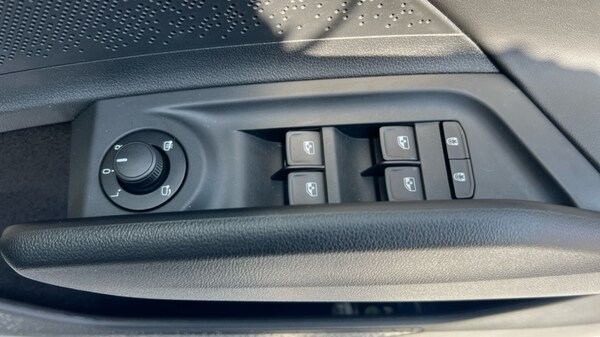 Used Skoda Enyaq 2025 for sale - 76217097: Photo 39