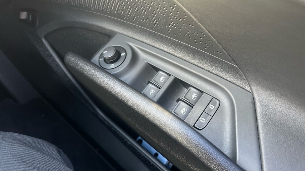 Used Skoda Enyaq 2025 for sale - 76217097: Photo 40