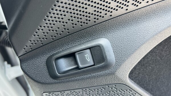 Used Skoda Enyaq 2025 for sale - 76217097: Photo 41