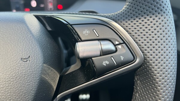 Used Skoda Enyaq 2025 for sale - 76217097: Photo 62