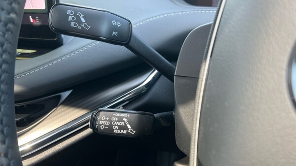 Used Skoda Enyaq 2025 for sale - 76217097: Photo 65