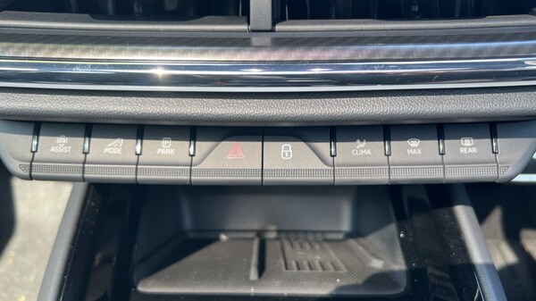 Used Skoda Enyaq 2025 for sale - 76217097: Photo 66