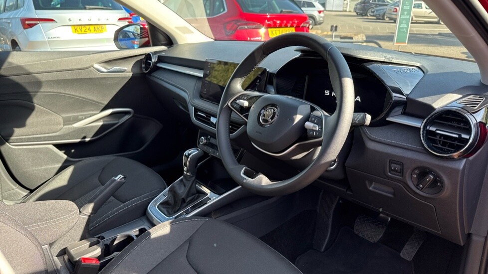 Used Skoda Fabia 2024 for sale - 76180125: Photo 6