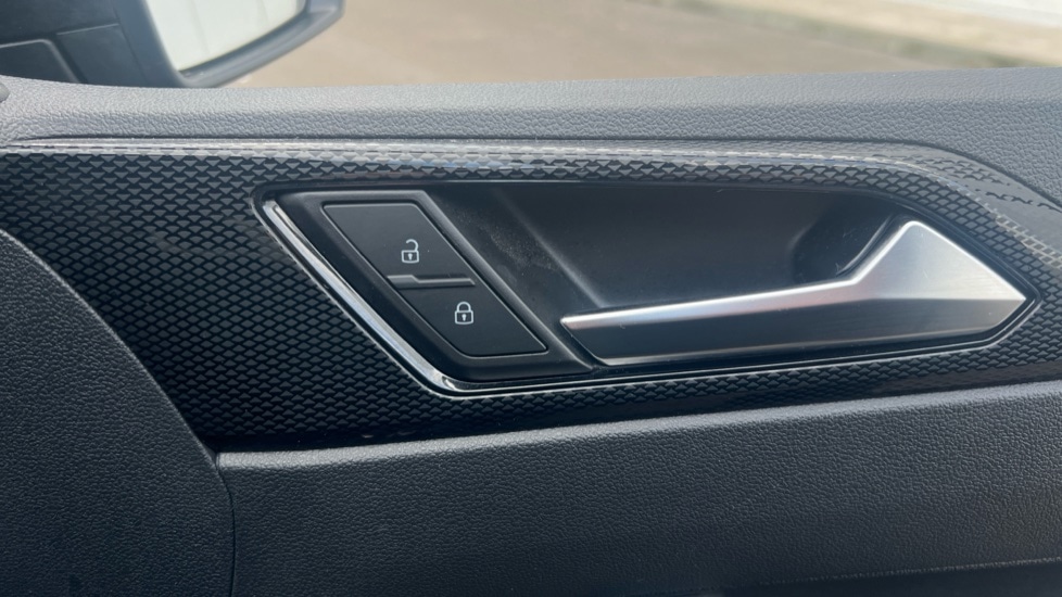 Used Volkswagen Polo 2021 for sale - 76589812: Photo 40