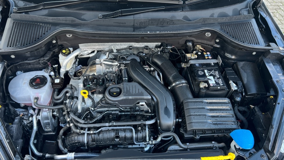 Used Skoda Karoq 2024 for sale - 76640251: Photo 17