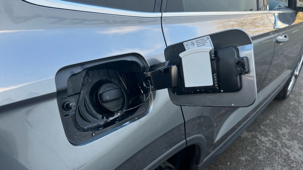 Used Skoda Karoq 2024 for sale - 76640251: Photo 29