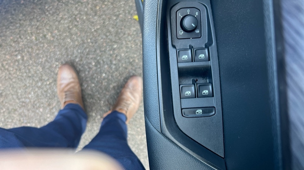 Used Skoda Karoq 2022 for sale - 76872261: Photo 40