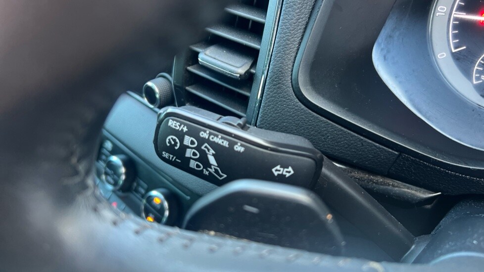 Used Skoda Karoq 2022 for sale - 76872261: Photo 44