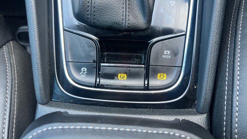 Used Skoda Karoq 2022 for sale - 76872261: Photo 49