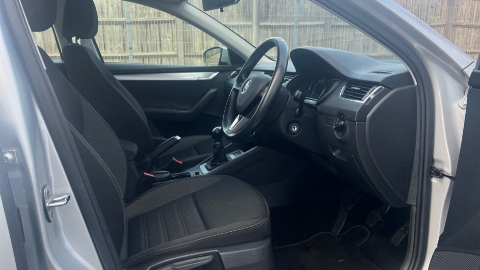 Used Skoda Octavia 2017 for sale - 76533699: Photo 26