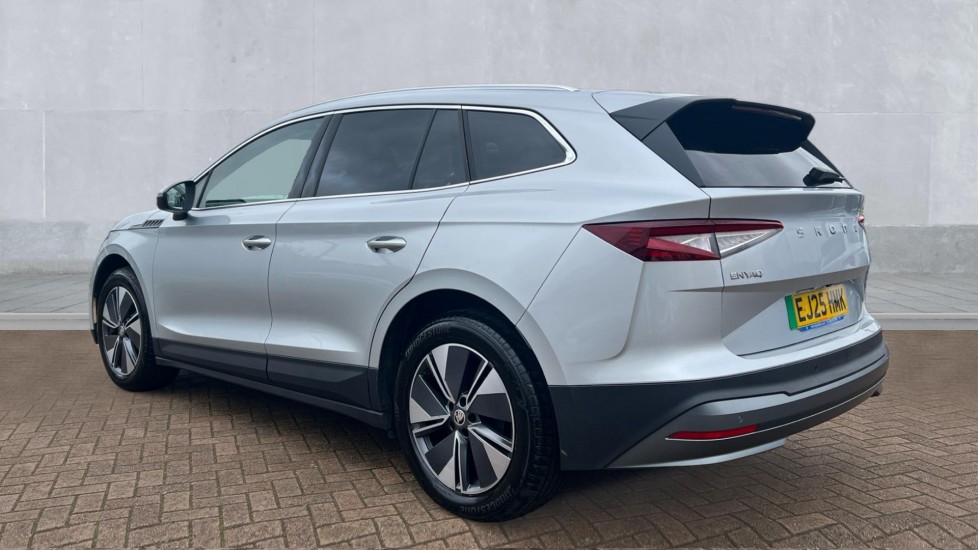 Used Skoda Enyaq 2025 for sale - 76977620: Photo 3