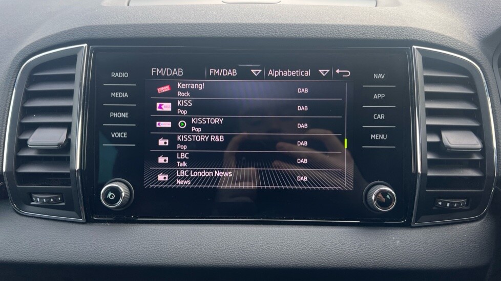 Used Skoda Karoq 2024 for sale - 76265547: Photo 24