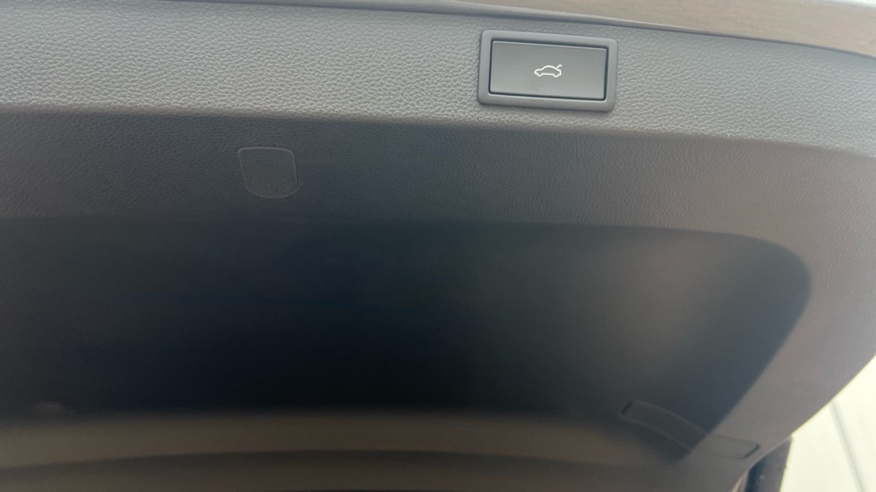 Used Skoda Karoq 2024 for sale - 76869266: Photo 35