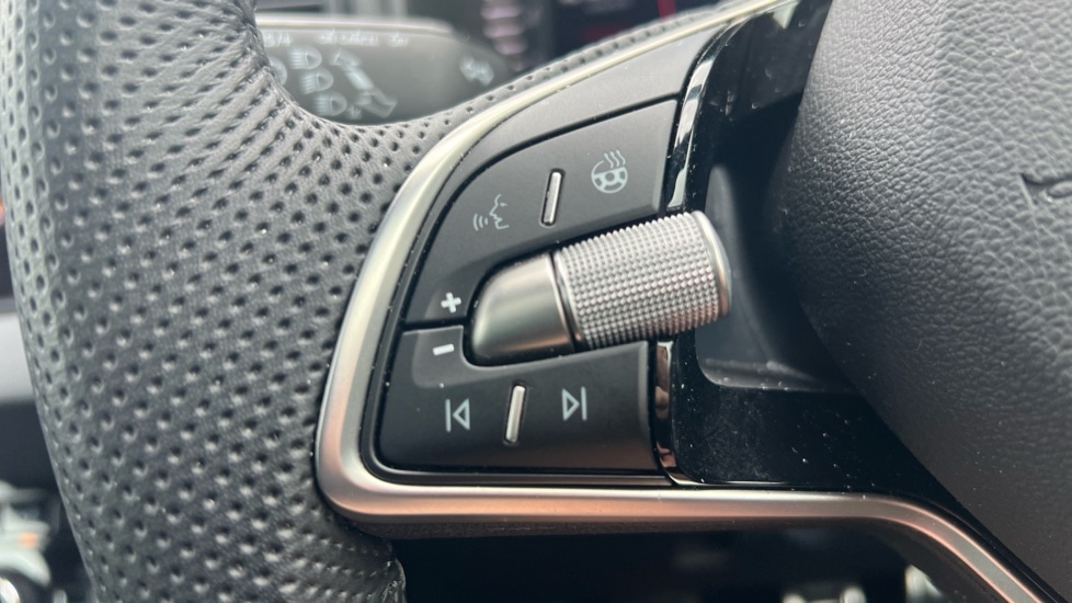 Used Skoda Karoq 2024 for sale - 76869266: Photo 37