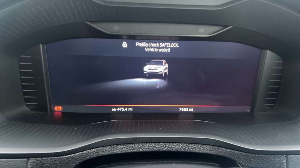 Used Skoda Karoq 2024 for sale - 76868647: Photo 14