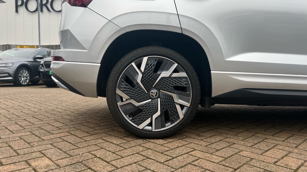 Used Skoda Karoq 2024 for sale - 76868647: Photo 5