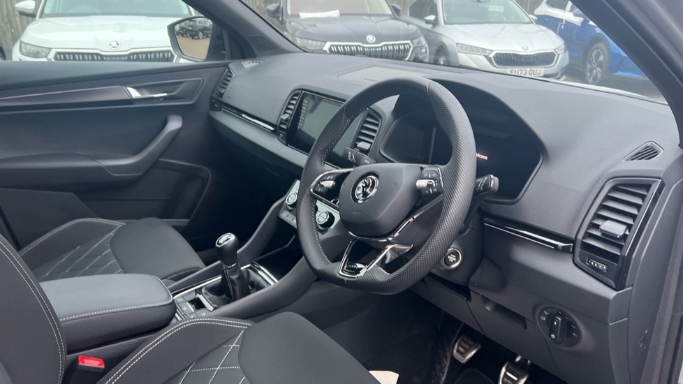 Used Skoda Karoq 2024 for sale - 76868647: Photo 6