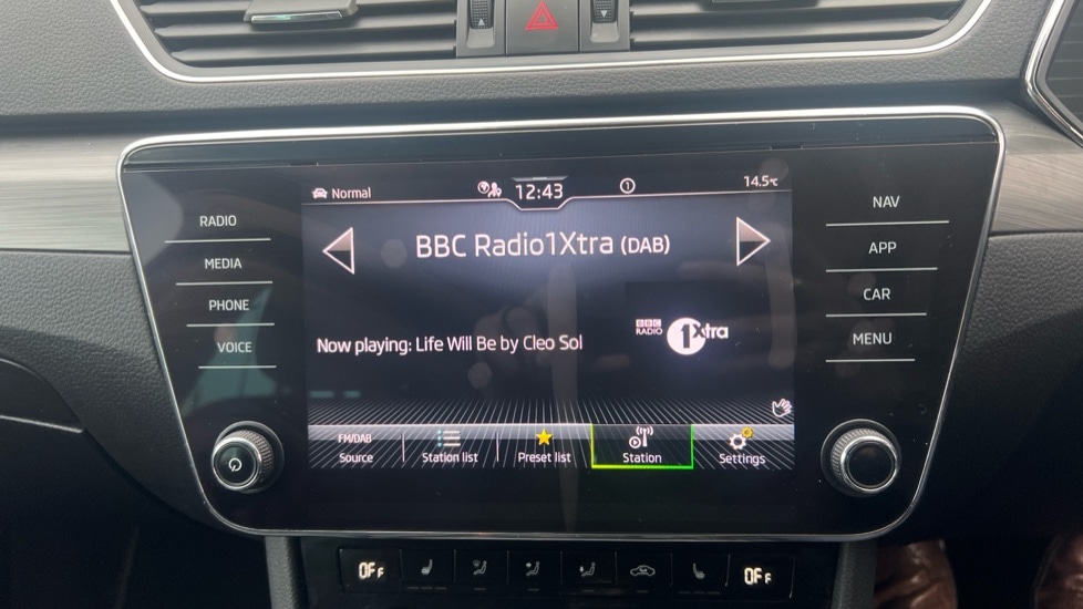 Used Skoda Superb 2022 for sale - 76614891: Photo 25