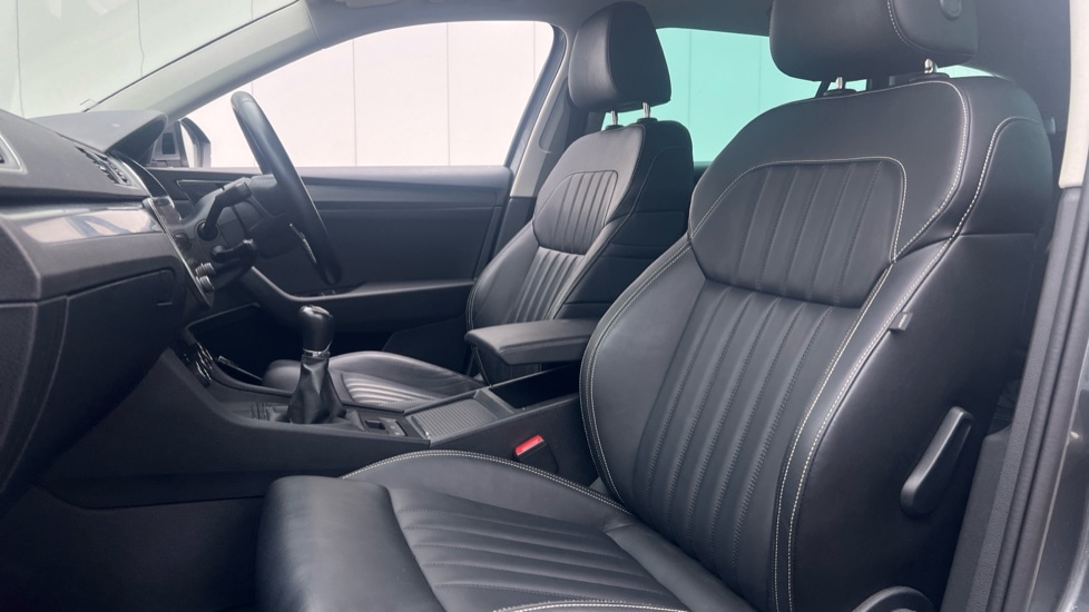 Used Skoda Superb 2022 for sale - 76614891: Photo 28
