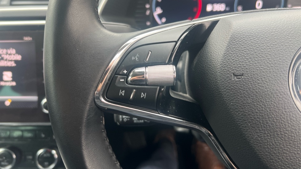 Used Skoda Superb 2022 for sale - 76614891: Photo 37