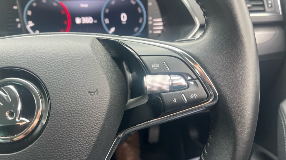 Used Skoda Superb 2022 for sale - 76614891: Photo 38