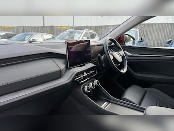 Used Skoda Kodiaq 2024 for sale - 76067005: Photo 2