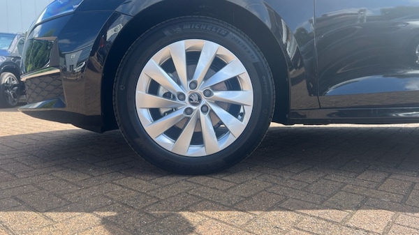 Used Skoda Octavia 2025 for sale - 75467311: Photo 17